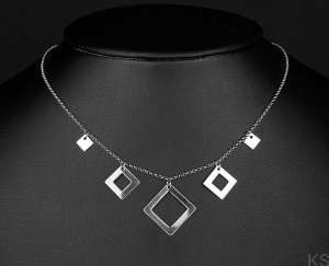 Choker z kwadratami