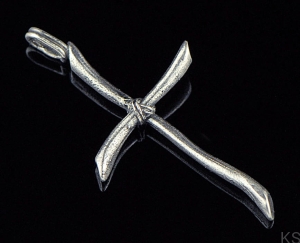 Srebrny krzyżyk KR-18 pr. 925