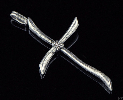 Srebrny krzyżyk KR-18 pr. 925