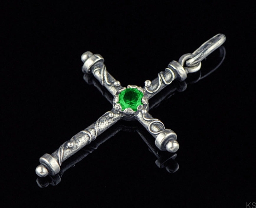 Srebrny Krzyżyk z cyrkonią KR-05-Zielony Srebro pr. 925